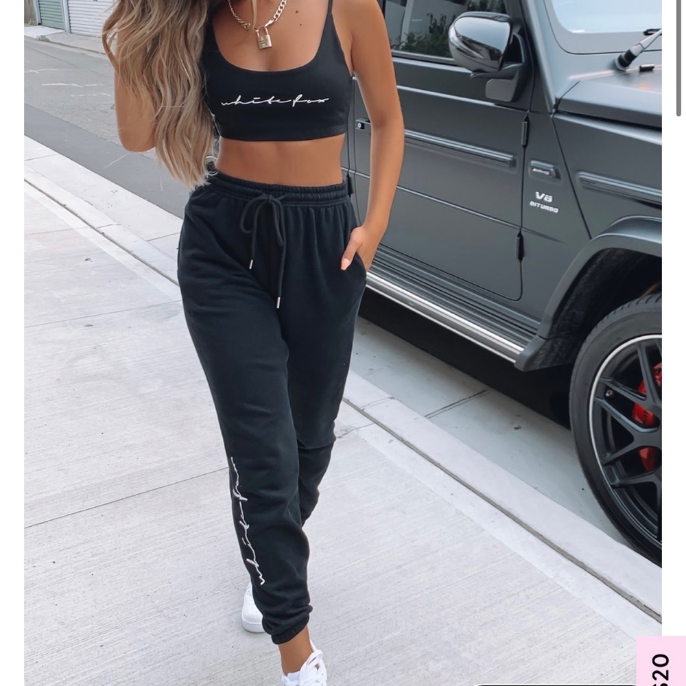 White Fox boutique black joggers size xs